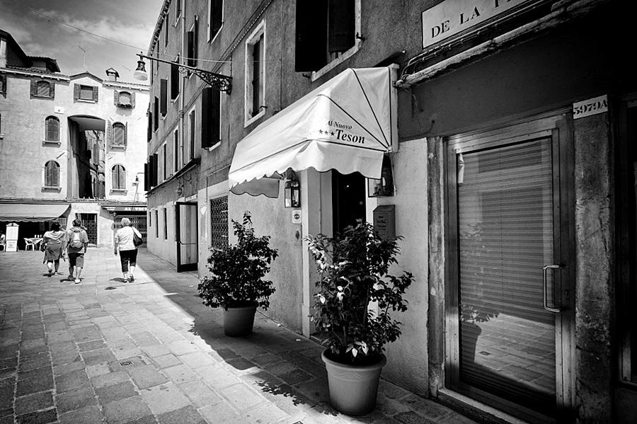 ונציה Hotel Nuovo Teson מראה חיצוני תמונה